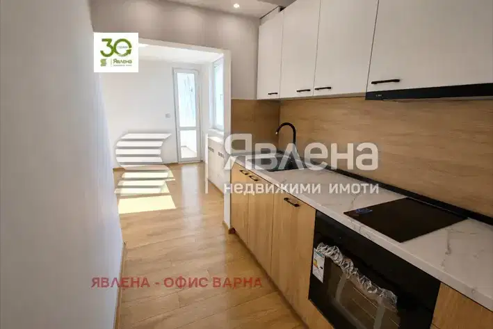 Spacious 3-room apartment in Kolhozen pazar, Varna