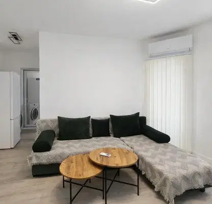 Photo 2 — Two-room apartment on the first floor in Kolhozen pazar, Varna
