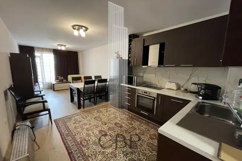 Three-room apartment with two terraces in Kolhozen pazar, Varna