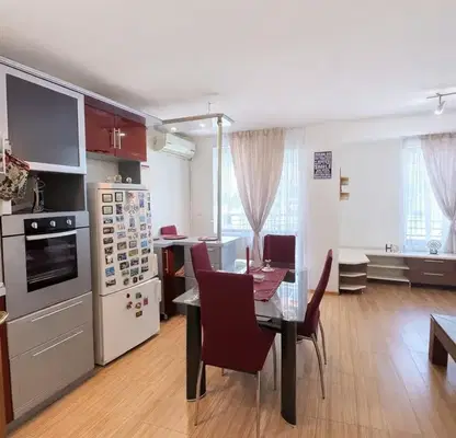 Photo 3 — 3-bedroom apartment in Varna, Kolhozen Pazar