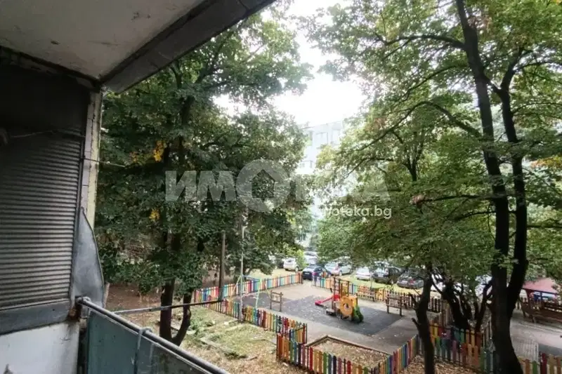 Studio with terrace in Levski 1, Varna, middle floor
