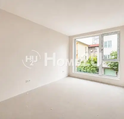 Photo 3 — Two-room apartment in Levski 1, Varna with terrace