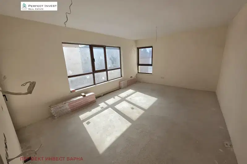 Two-room apartment in Levski 2, Varna with terrace