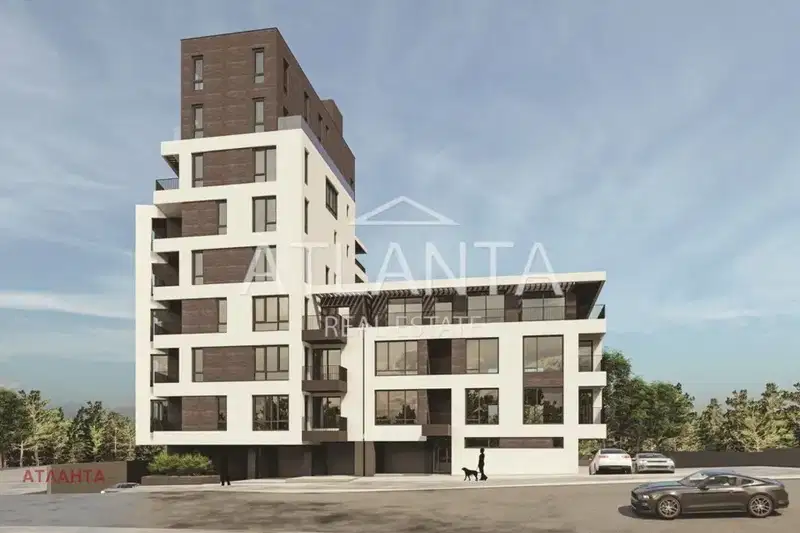 Three-room apartment with inner courtyard in Levski 2, Varna