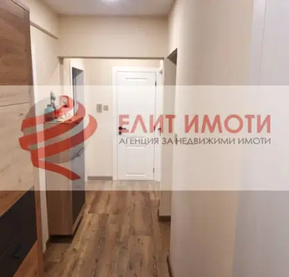 Снимка 4 — Четиристаен апартамент в Левски 2, Варна с тераса