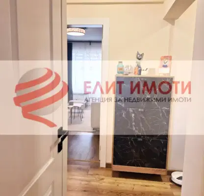 Снимка 5 — Четиристаен апартамент в Левски 2, Варна с тераса