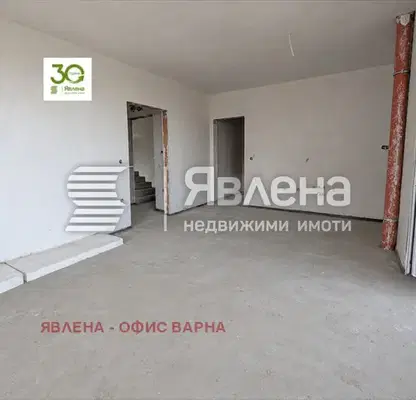 Снимка 2 — Просторен 2-стаен апартамент с морска панорама в м-т Акчелар