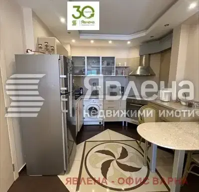 Снимка 5 — Двустаен апартамент с панорамна гледка в м-т Ален мак, Варна