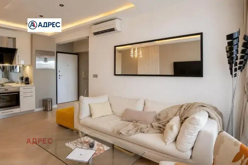Two-room apartment with terrace in m-t Gorna Traka, Varna