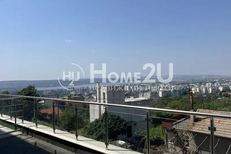 Two-room apartment with terrace and view in m-t Pchelina, Varna