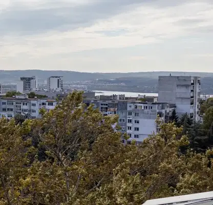 Photo 5 — 3-bedroom apartment in Varna, Mladost 1