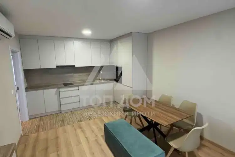Three-room apartment with two terraces in Mladost 1, Varna