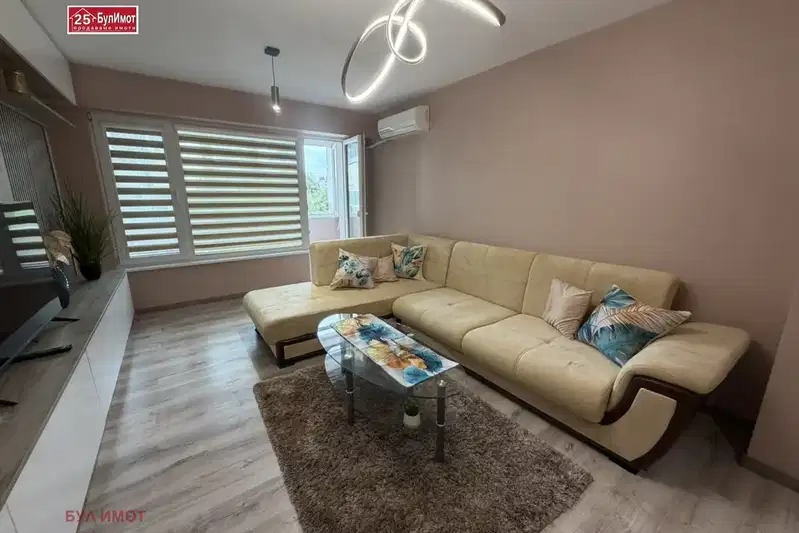 3-room apartment in Mladost 1, Varna with glazed terrace