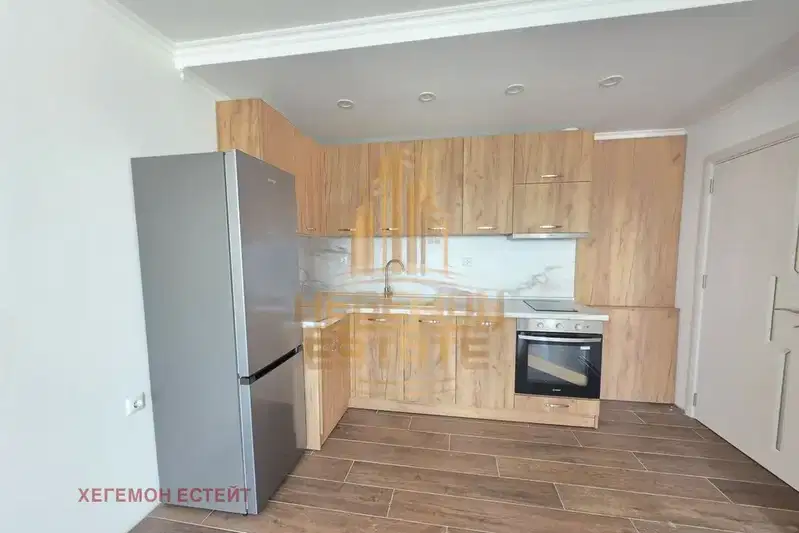 Three-room apartment with panoramic terrace in Mladost 2, Varna