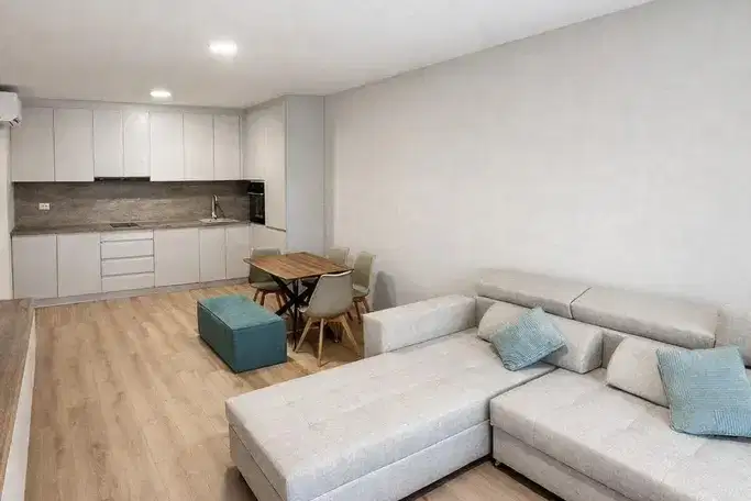 3-bedroom apartment in Varna, Mladost 2