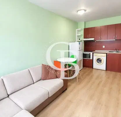 Photo 2 — Two-room apartment with glazed terrace in Okrazhna bolnitsa, Varna