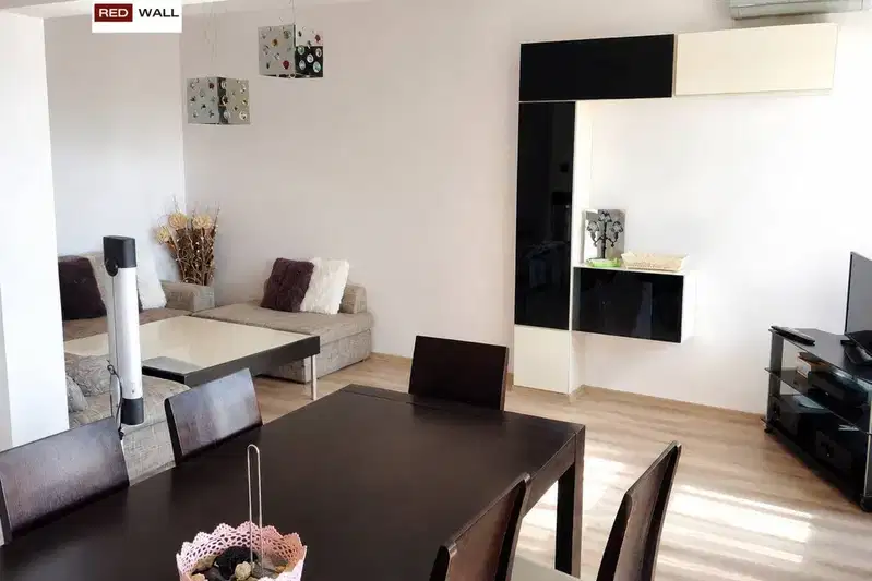 Three-room apartment with two terraces in the centre of Varna