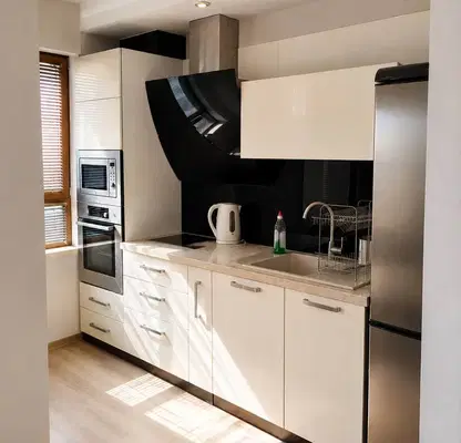 Photo 5 — Three-room apartment with two terraces in the centre of Varna