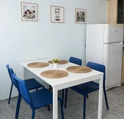 Снимка 3 — Тристаен апартамент в Окръжна болница, Варна, на 3-ти етаж