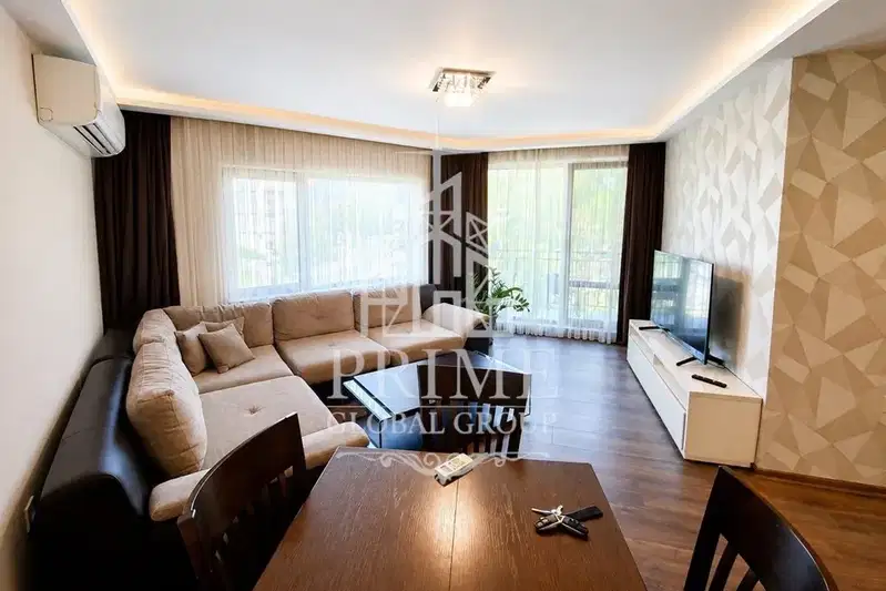 3-bedroom apartment in Varna, Operata