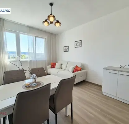 Photo 3 — Spacious 4-room apartment in the centre of Varna with two terraces