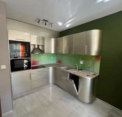 Photo 3 — Two-room apartment with parking space in Pobeda district, Varna