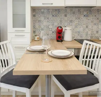 Photo 3 — Two-room apartment in Pobeda, Varna with elevator
