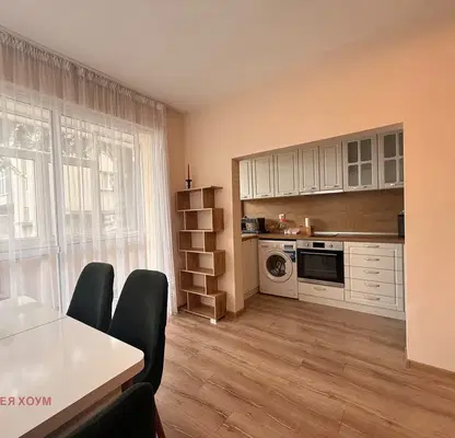 Photo 3 — Three-room apartment on the first floor in Pobeda district, Varna