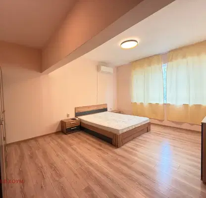 Photo 4 — Three-room apartment on the first floor in Pobeda district, Varna