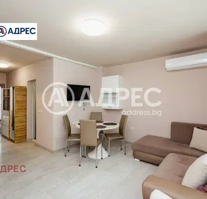 Снимка 3 — Двустаен апартамент 70 кв.м. в Погреби с две тераси