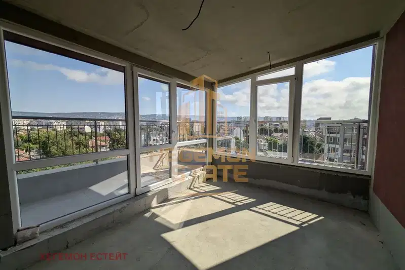 Three-room apartment with panoramic terraces in Pogrebi, Varna