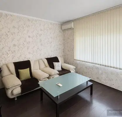 Photo 3 — Two-room apartment in Pogrebi, Varna with elevator