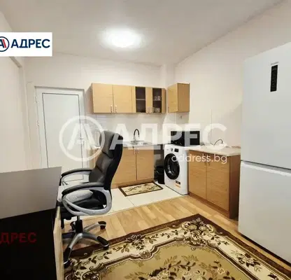 Снимка 3 — Двустаен апартамент с две тераси в Погреби, Варна