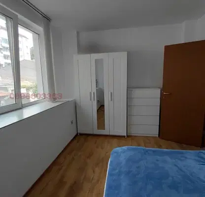 Photo 5 — 3-bedroom apartment in Varna, Pogrebi