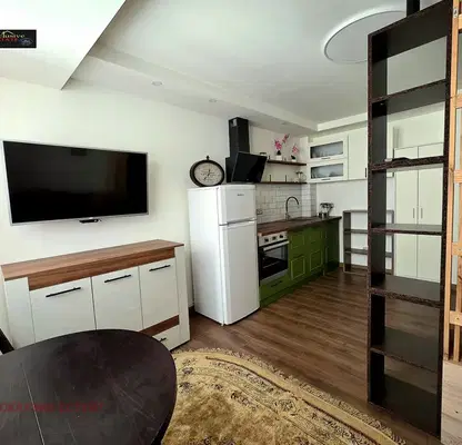 Photo 4 — Three-room apartment near Sports Hall in Varna with renovation
