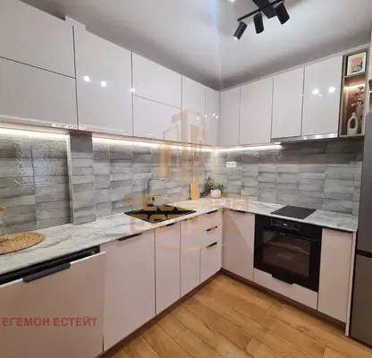Photo 4 — 3-bedroom apartment in Varna, Sportna Zala