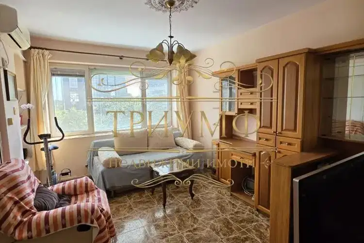 4-bedroom apartment in Varna, Sportna Zala