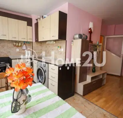 Photo 2 — Two-room apartment in Troshevo, Varna on a middle floor