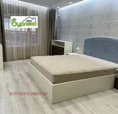 Photo 4 — Spacious 3-room apartment in Troshevo with large terrace