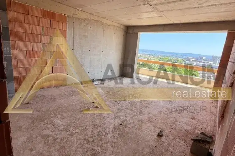 3-bedroom apartment in Varna, Troshevo