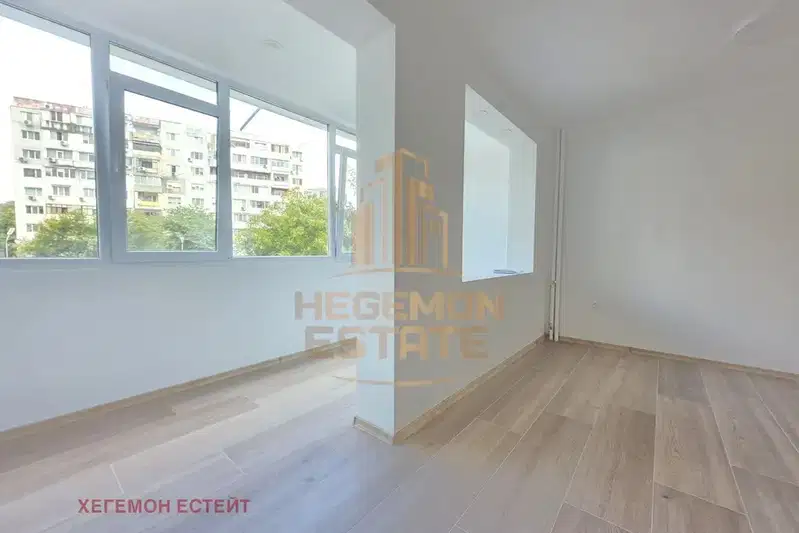 4-bedroom apartment in Varna, Troshevo