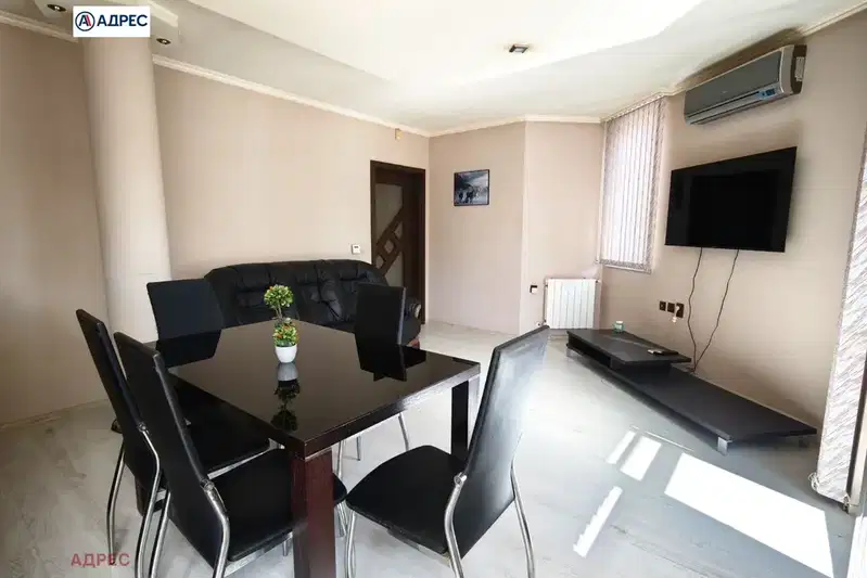 Three-room apartment with terrace in Troshevo, Varna
