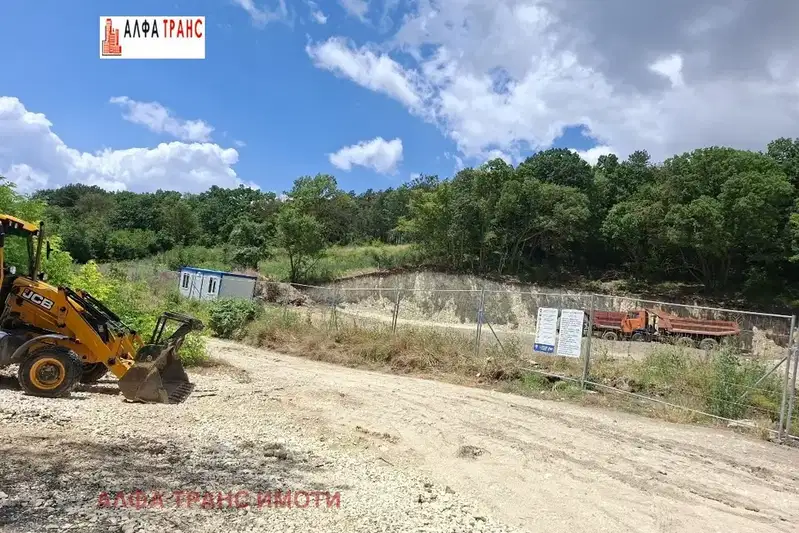 Двустаен апартамент с тераса във Виница, Варна