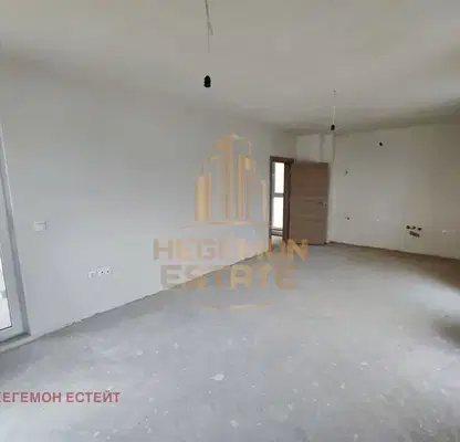 Снимка 2 — Двустаен апартамент 72 кв.м. във Виница с тераса