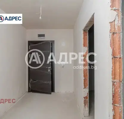 Снимка 5 — Двустаен апартамент с балкон във Виница, Варна