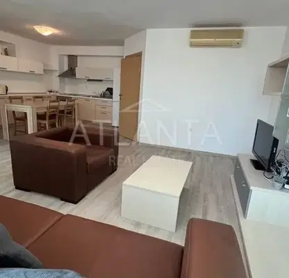 Photo 4 — 3-bedroom apartment in Varna, Vinica