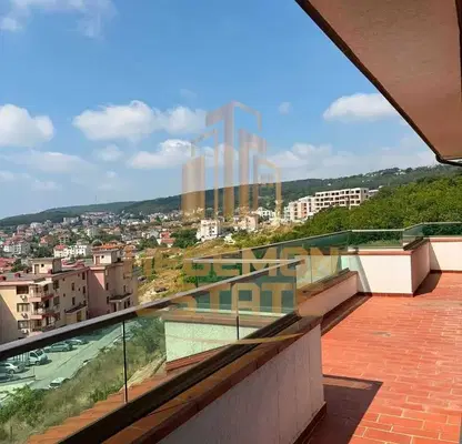 Photo 4 — 4-bedroom apartment in Varna, Vinica