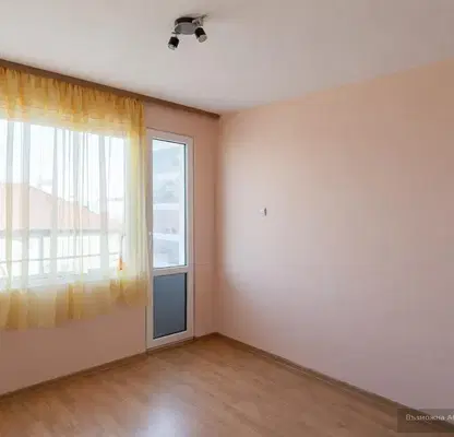 Photo 3 — Multi-room apartment with 4 rooms in Vinitsa, Varna