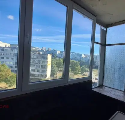 Снимка 3 — Тристаен апартамент 60 кв.м. във Владислав Варненчик с две тераси