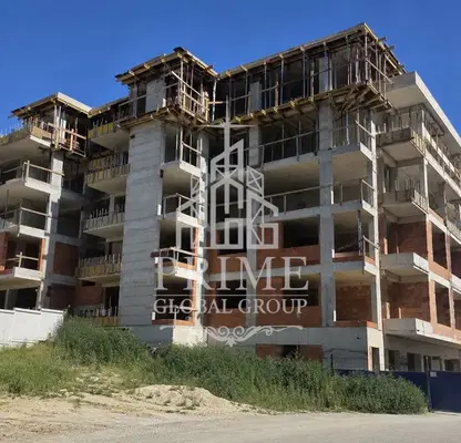 Photo 2 — Two-room apartment 63 sq m in Vladislav Varnenchik, new-build